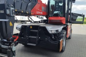 Ładowarka teleskopowa MANITOU MRT 3060 VISION+ przód