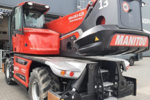 Ładowarka teleskopowa MANITOU MRT 3060 VISION+ tył